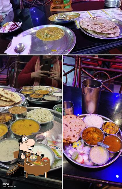 Food at Jaishankar Punjabi Dhaba