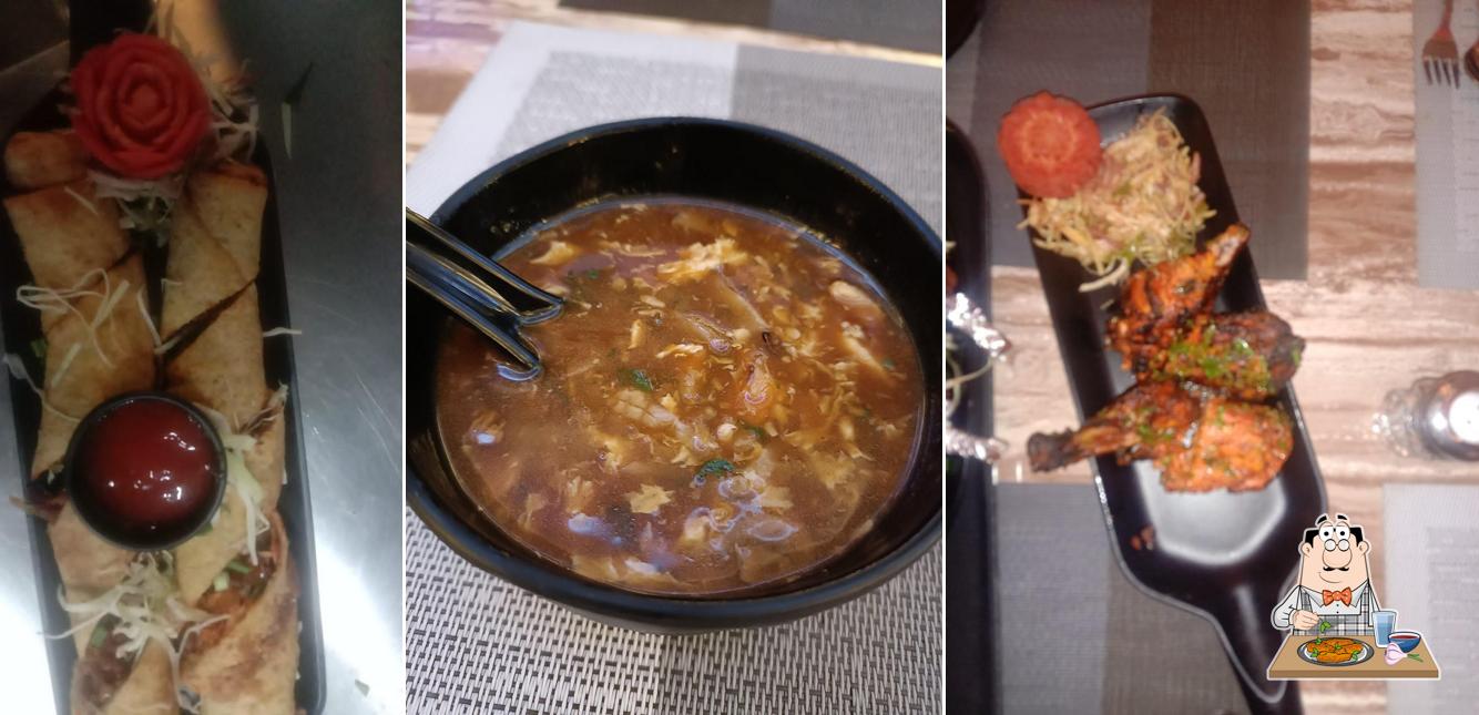 Chicken wings at ROYAL INN Family Resto & Bar