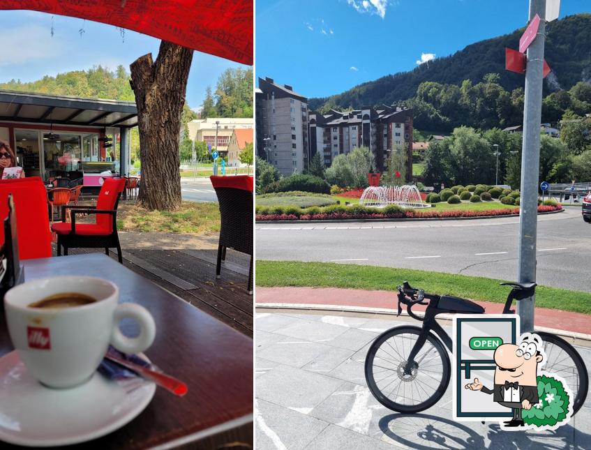 Guarda gli esterni di Parco caffe