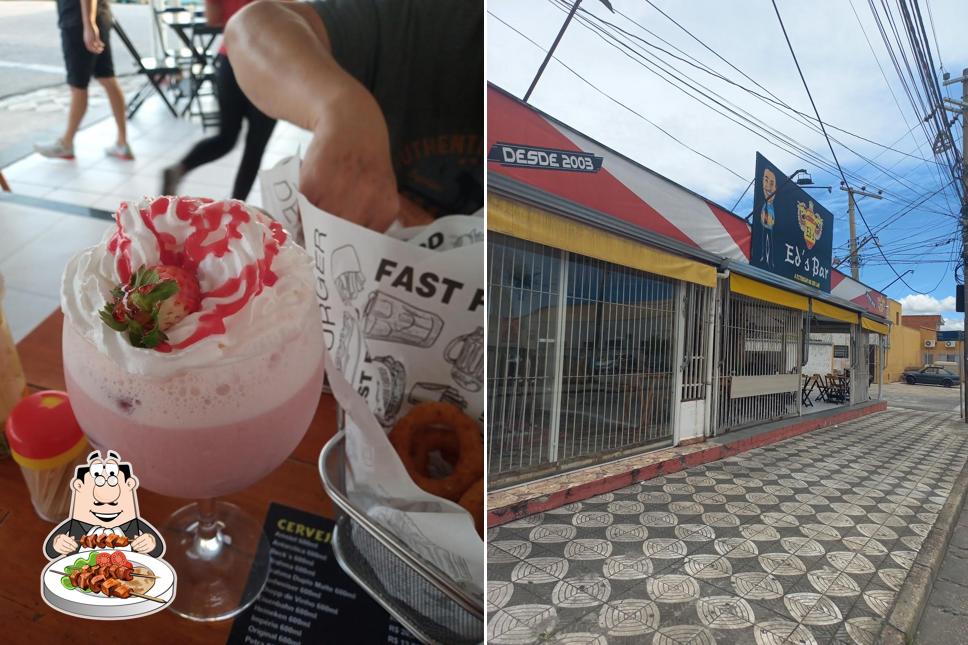 Comida em Ed's Bar