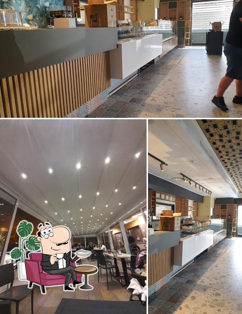 Dai un'occhiata agli interni di Bar JOYA lounge&pastry