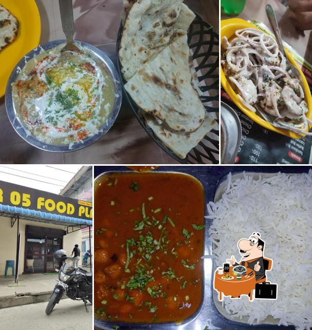 Mussels at HR 05 Food Plaza