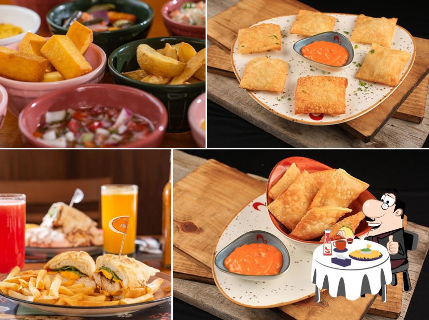 Prato de queijo em Barcelos - Flame Grilled Chicken