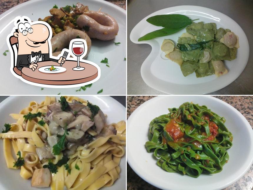 Platti al Osteria di Via Peri