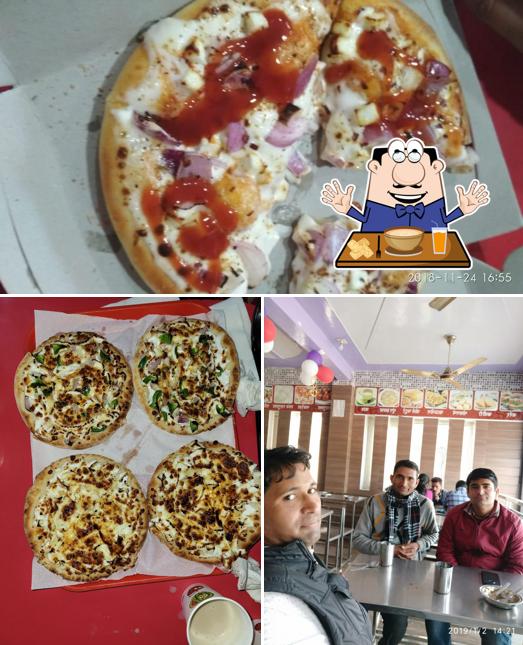 Food at Maxido's Pizza