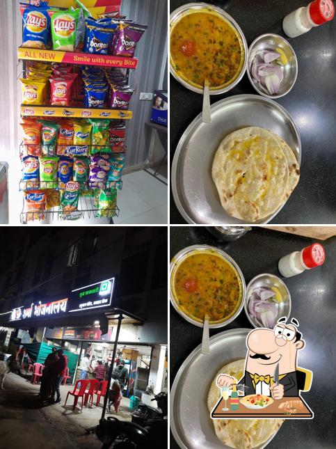 Food at Sharma Bhojnalaya