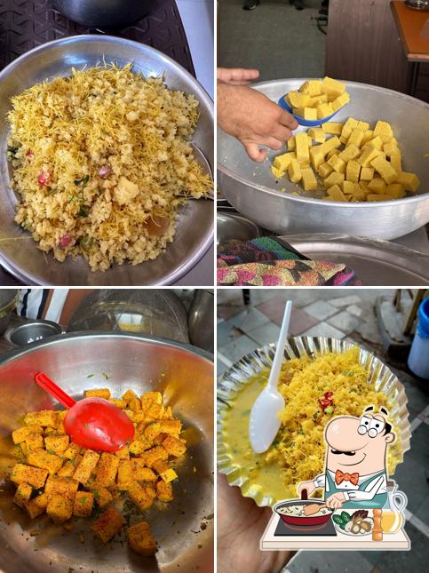 Fried rice at Shri SADGURU KHAMAN HOUSE
