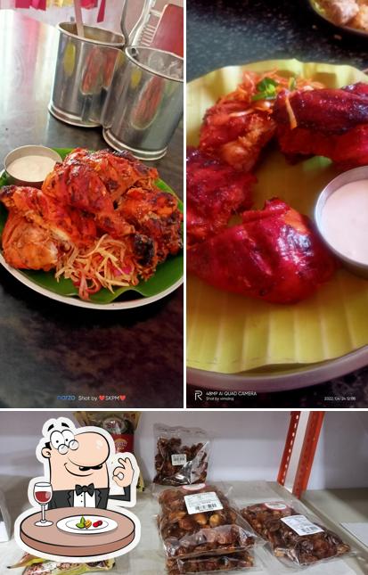 Food at kokkarakko Biriyani & Fast food