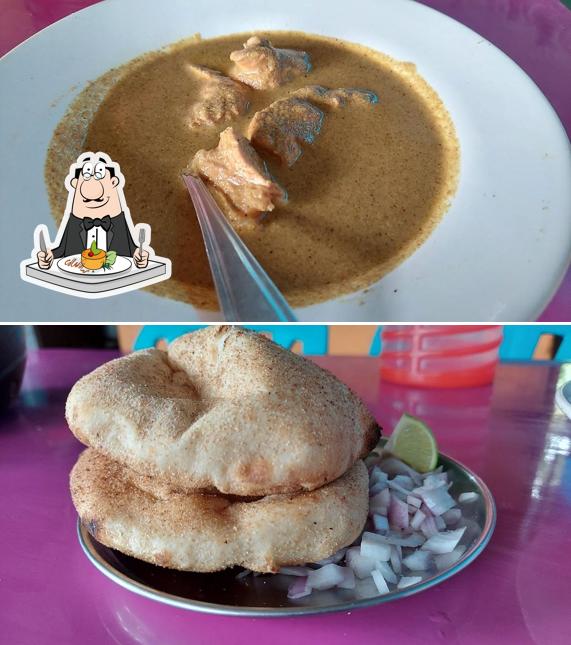 Food at Sai Anant fast food parra