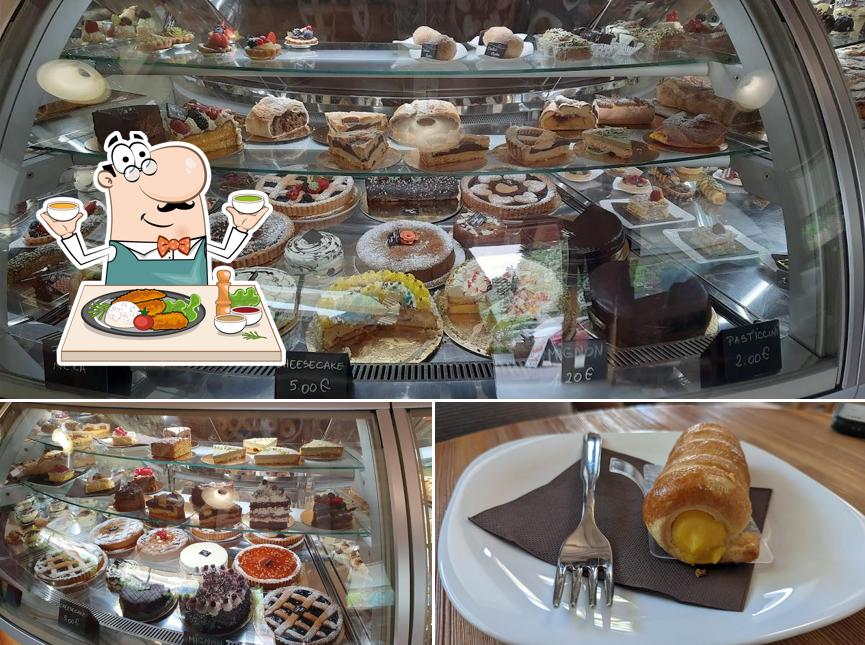 Platti al Pasticceria Dolci Note