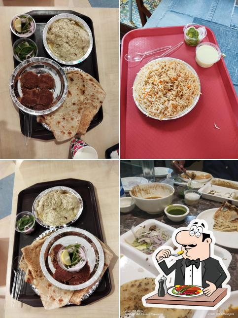 Food at Tunday Kababi