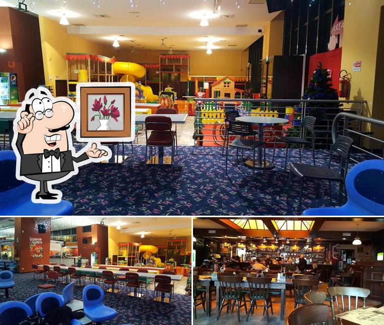 Dai un'occhiata agli interni di Bowling Pub Rose'n Bowl - Sala Giochi