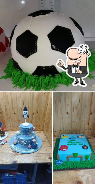 The interior of JUST BAKE