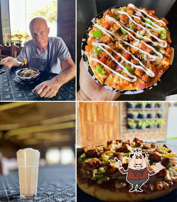 Food at PUSHKAR EATS - RESTAURANT & ROOMS