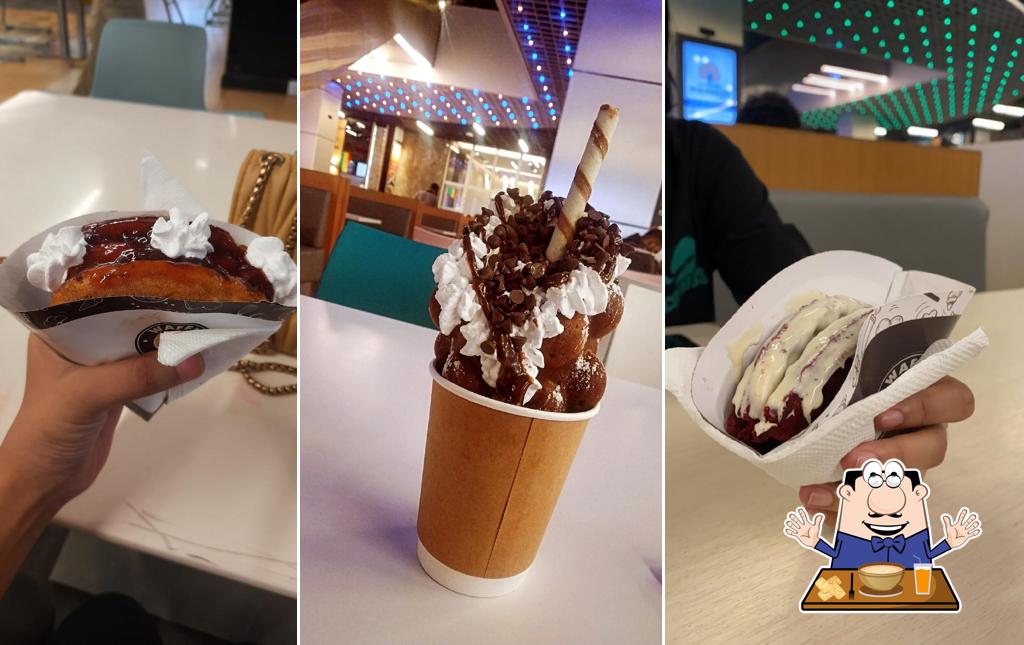 Food at Waffle Bites