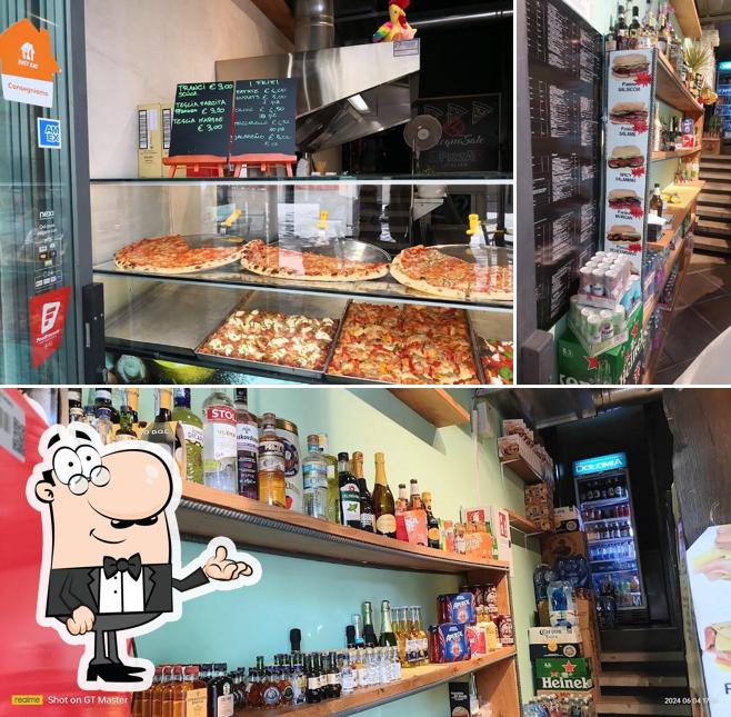 Dai un'occhiata agli interni di Acquasale - pizzeria al taglio