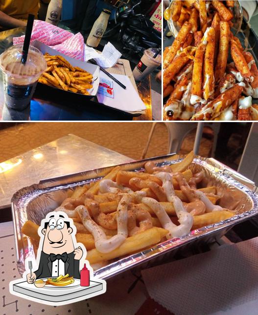 Try out chips at Burgerland-Sagar