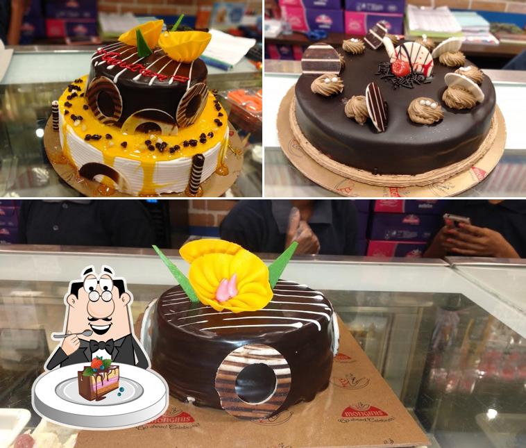 Chocolate cake at Monginis Cake Shop