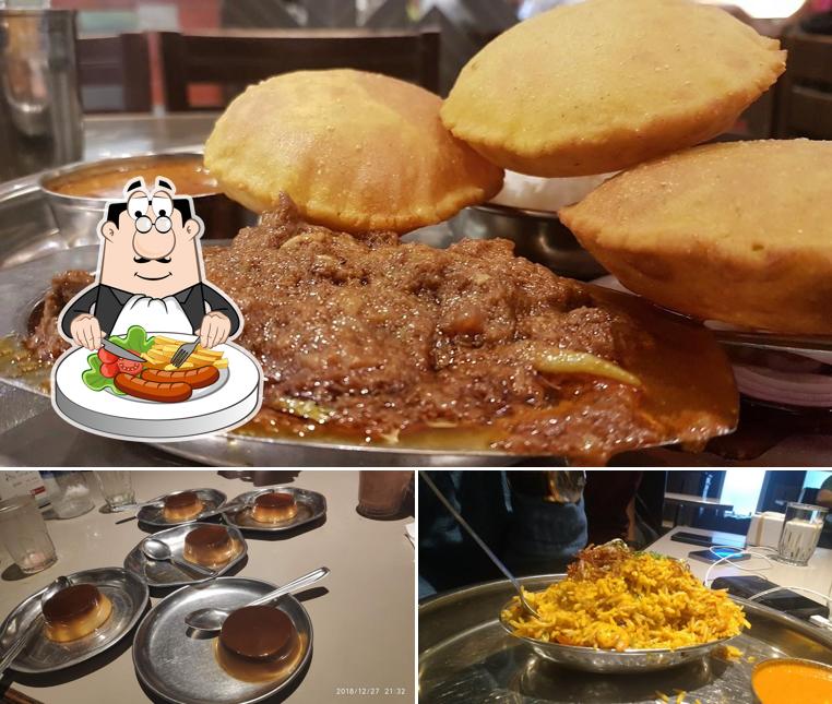 Food at Gomantak Boarding House