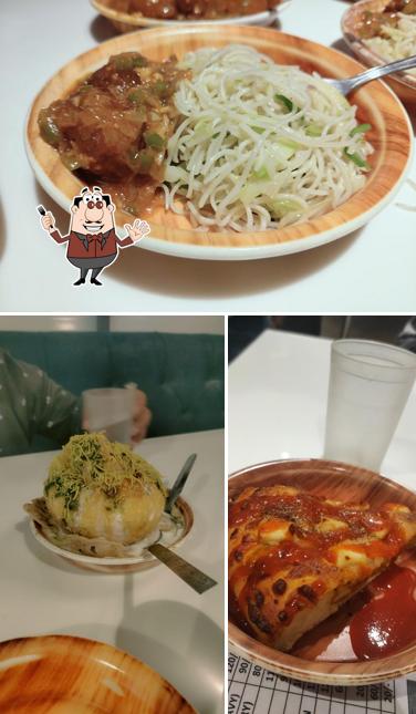 Food at KANHAS CAKES N SNACKS