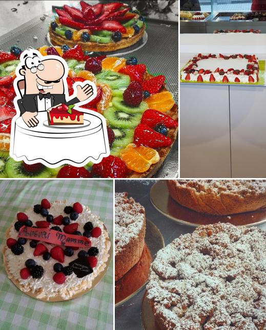 Pasticceria Massimo Caretti offre un'ampia selezione di dessert