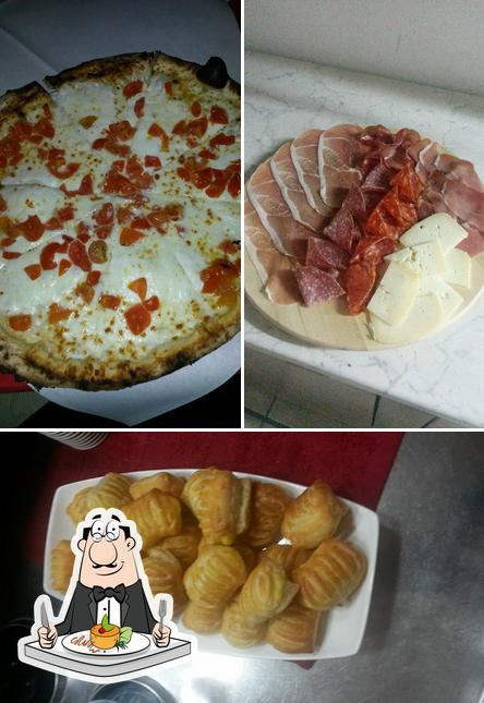 Platti al Meeting BarPizzeria