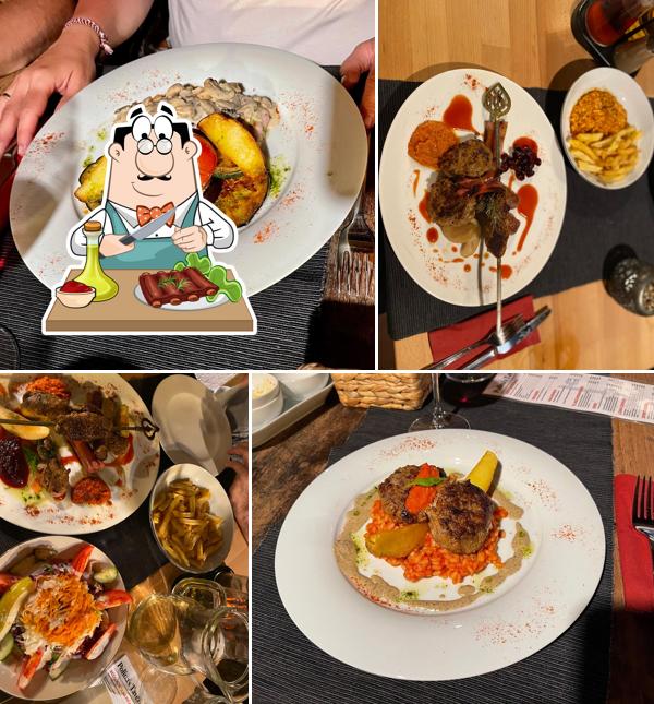 Polina's Taverne serve piatti di carne