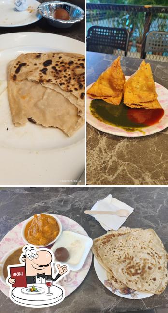 Food at Sardarji's Traditional Punjabi palate