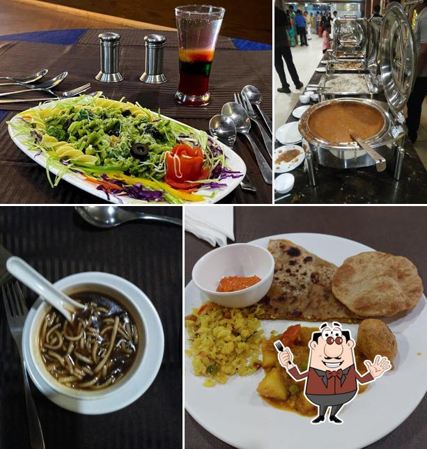 Food at The Grand Vinayak hotel