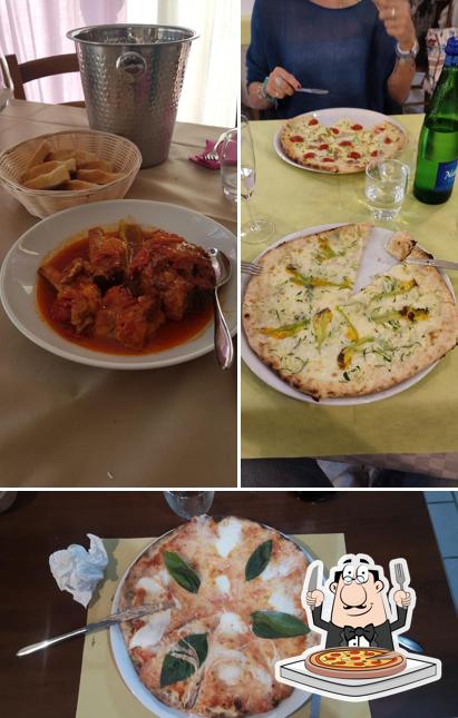 Scegli tra le svariate varianti di pizza