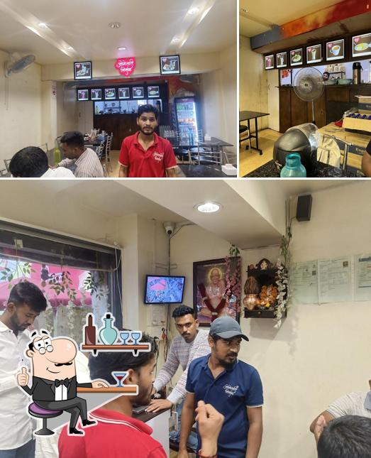 The interior of Jogeshwari Misal