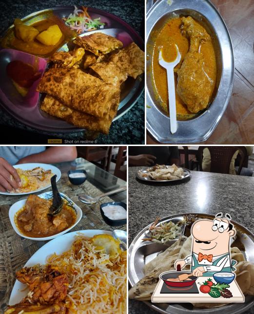 Chicken curry at Ramesh Hindu Hotel & Restaurant