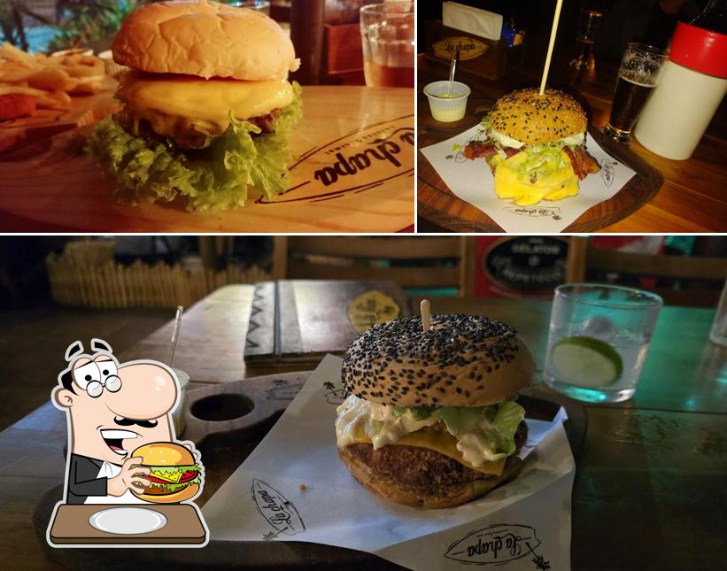 Consiga um hambúrguer no Hamburgueria La Chapa House Burgers & shakes