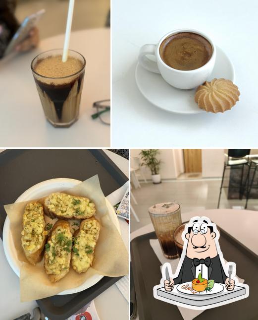 Chocolate mousse at Four Lost Cats