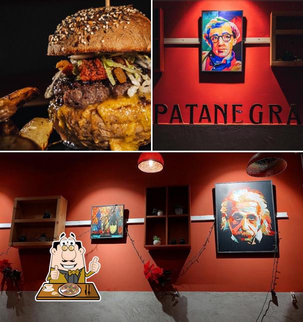 Scegli una pizza a Patanegra Trattoria Romana