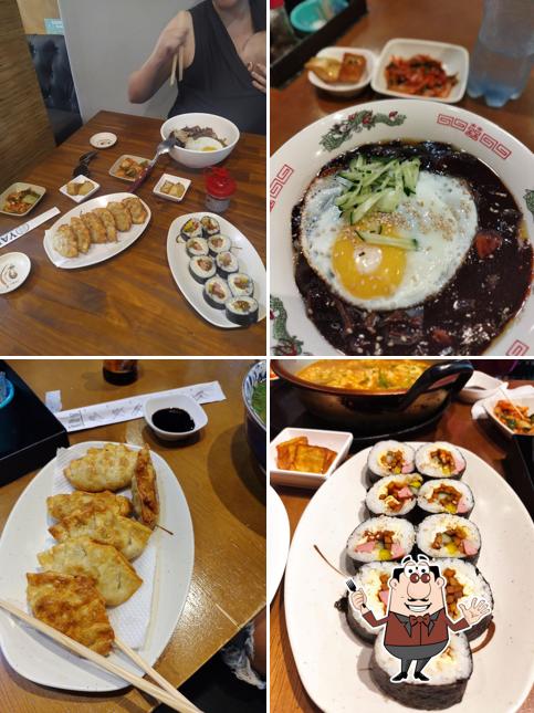 Comida em Yami Asian Food