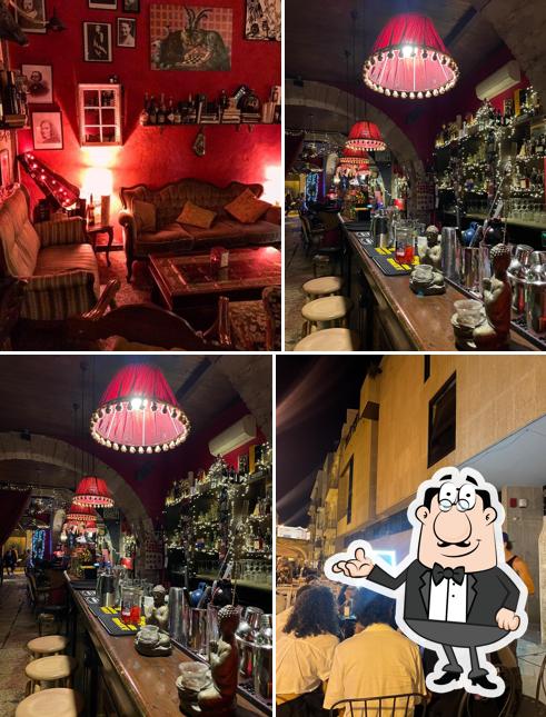 Gli interni di Le Chat Noir