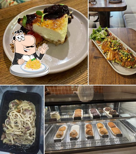 Spaghetti carbonara at Genre