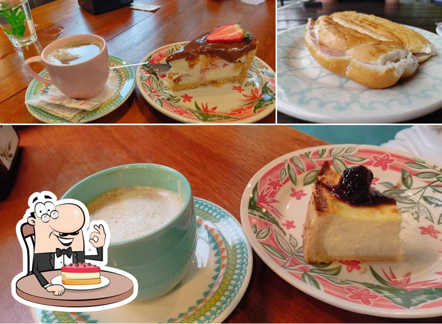 Bolo de queijo em Padaria & Confeitaria Doces Cacau Ltda