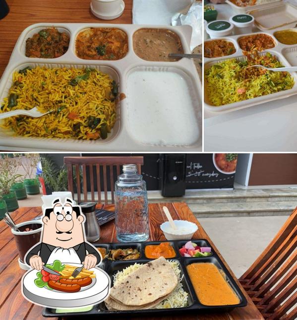 Food at MYOM - Make Your Own Meal
