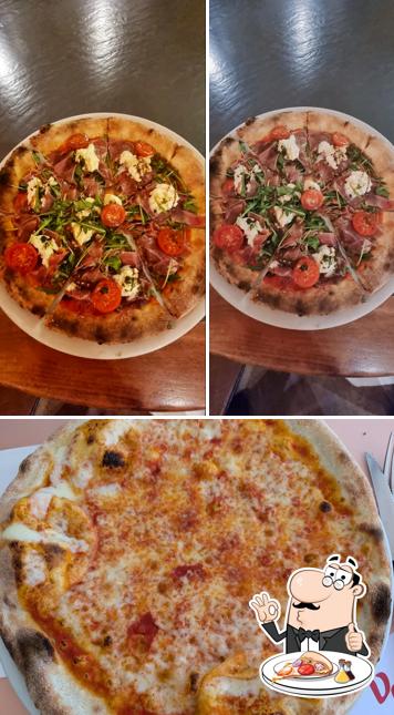 Scegli tra le molte varianti di pizza