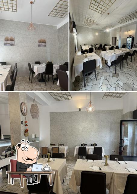 Dai un'occhiata agli interni di Pizzeria Tetova