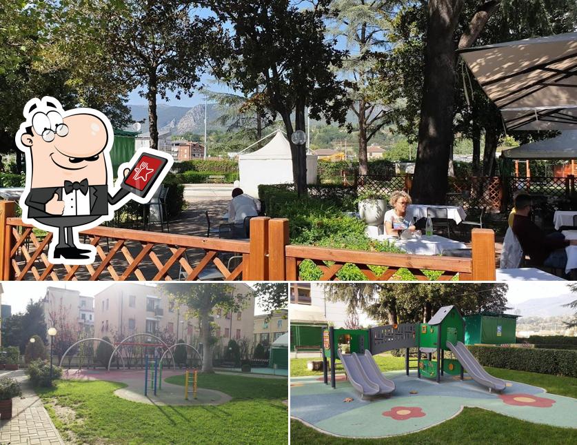 Questa è la foto che raffigura la esterno e area giochi di Ristorante La Fonderia