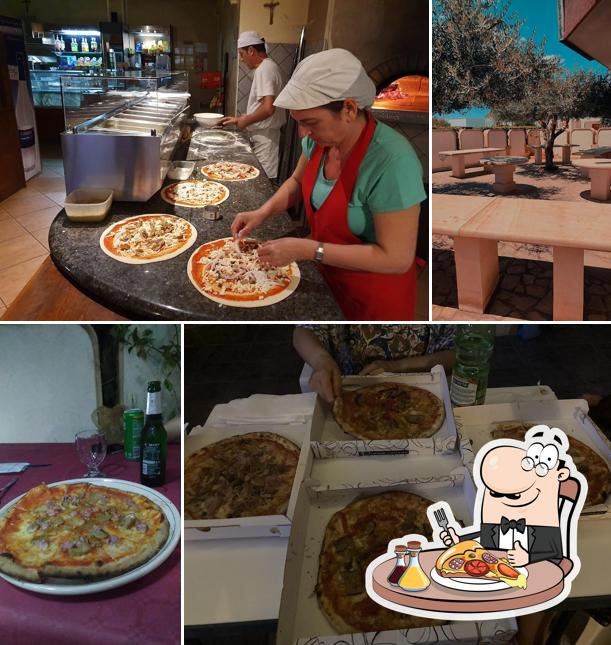 Ordina tra le svariate varianti di pizza