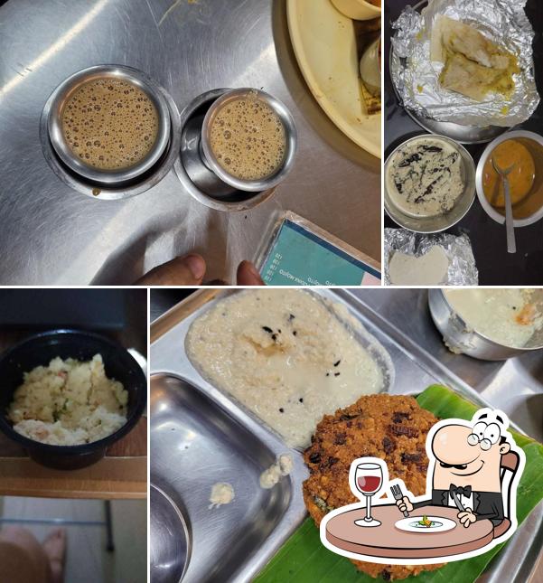 Food at Ratna cafe