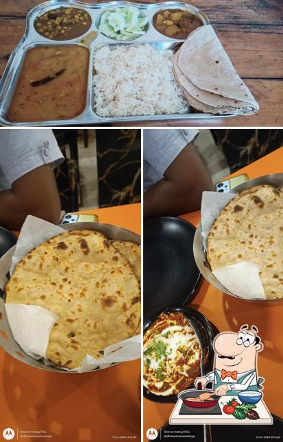 Chicken curry at Sita Rasoi- Kabir Nagar- Best Restaurant, Vegetarian, Marwadi Restaurant