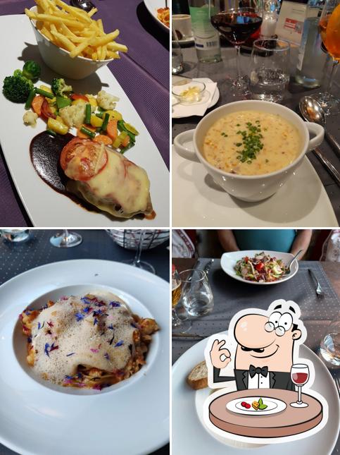 1411 Restaurant Lounge