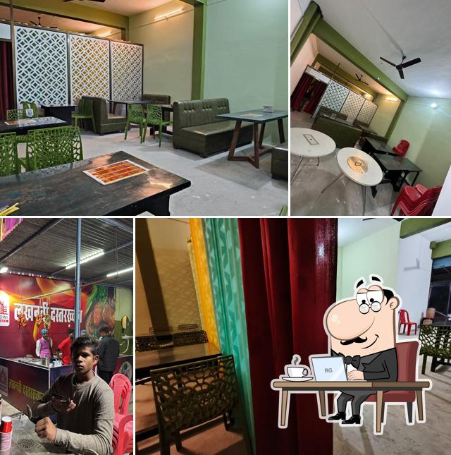 LUCKNOWI DASTARKHWAN (लखनवी दस्तरख़्वान)