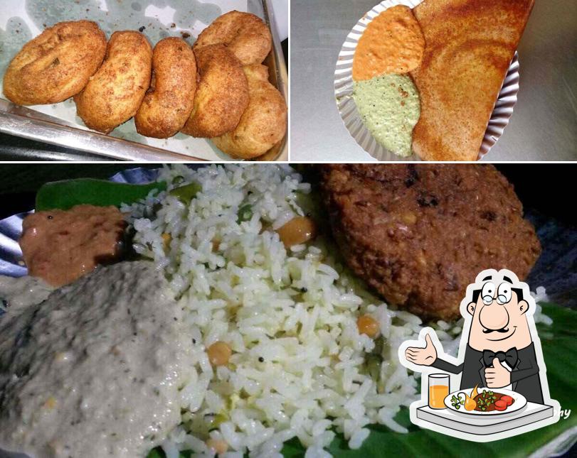 Meals at Umesh Dosa Point, Seshadripuram