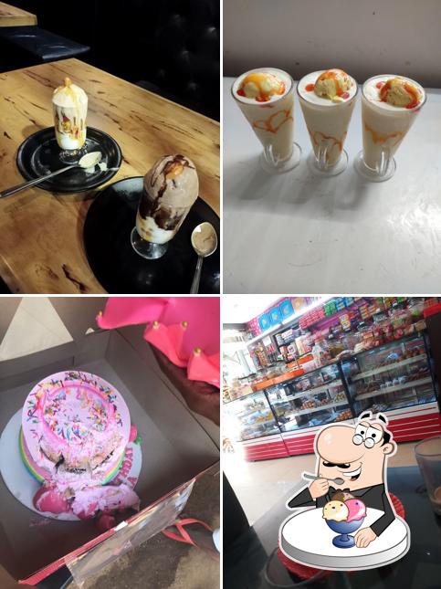 Arya Cake World offers a range of desserts